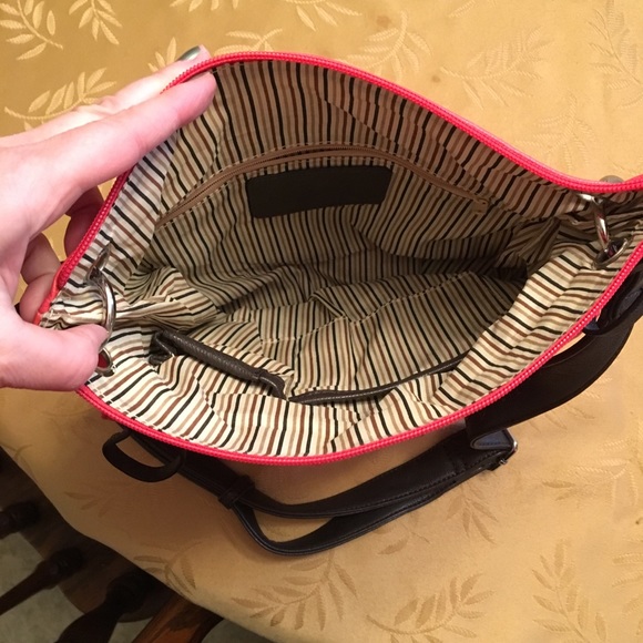 Fun spring/summer purse - Picture 3 of 3